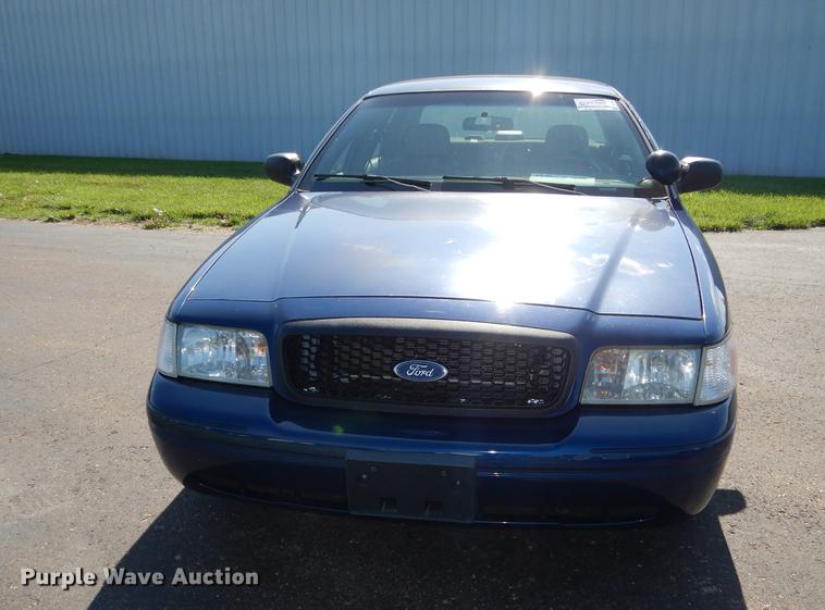 image for item DC0487 2006 Ford Crown Victoria Police Interceptor