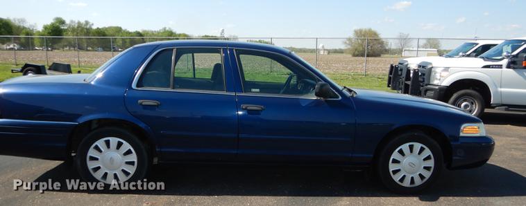 image for item DC0487 2006 Ford Crown Victoria Police Interceptor