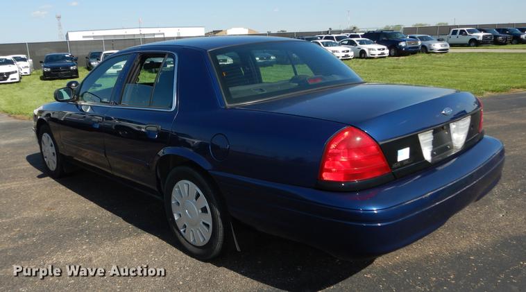 image for item DC0487 2006 Ford Crown Victoria Police Interceptor
