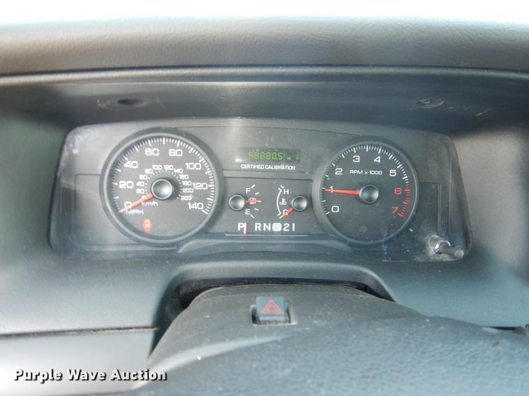 image for item DC0487 2006 Ford Crown Victoria Police Interceptor