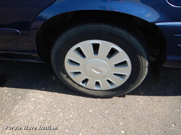 image for item DC0487 2006 Ford Crown Victoria Police Interceptor