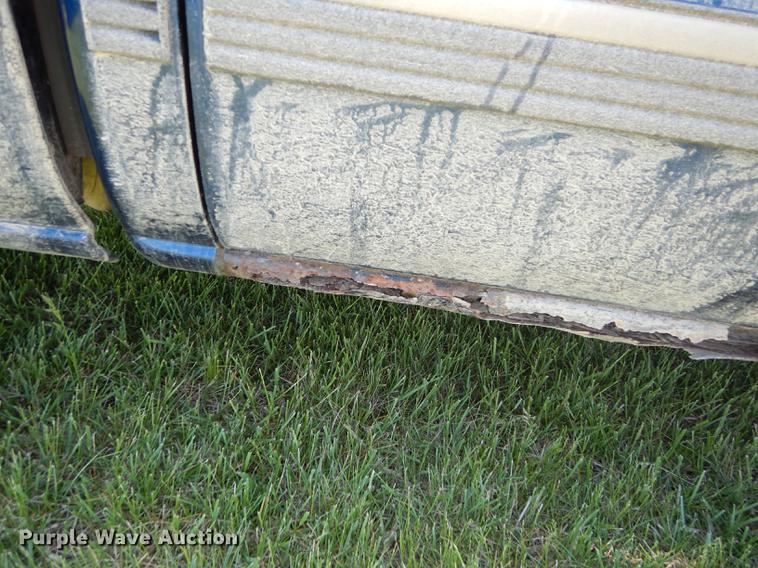 image for item DC0491 2002 Chevrolet Silverado 1500 LS Ext. Cab pickup truck