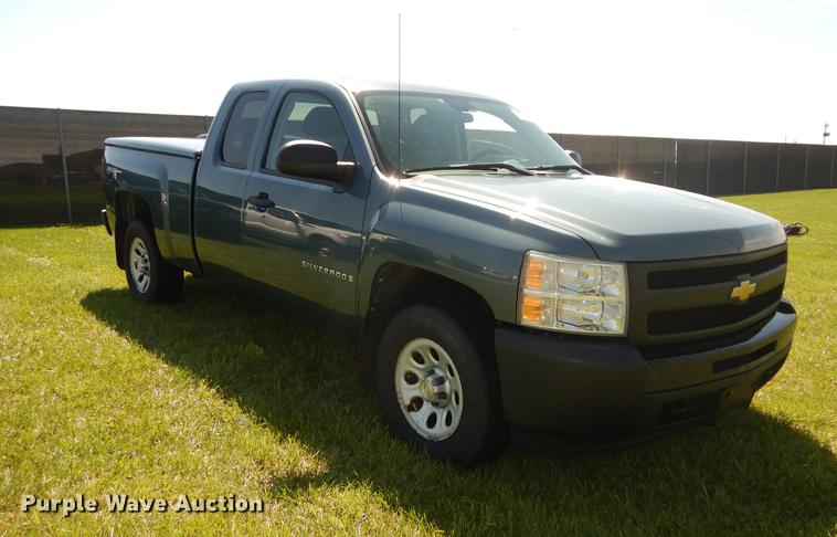image for item DC0492 2009 Chevrolet Silverado 1500 Ext. Cab pickup truck
