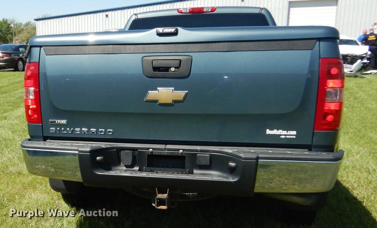 image for item DC0492 2009 Chevrolet Silverado 1500 Ext. Cab pickup truck