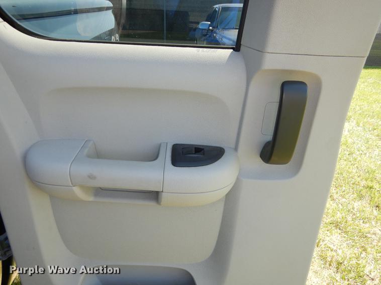 image for item DC0492 2009 Chevrolet Silverado 1500 Ext. Cab pickup truck