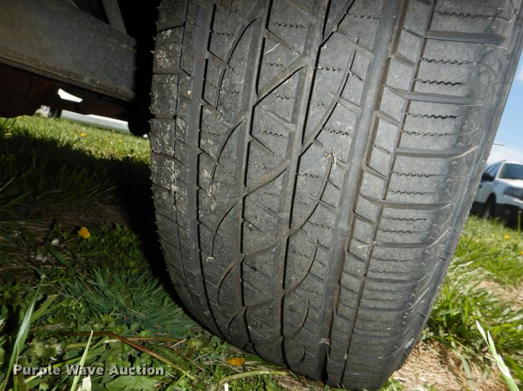 image for item DC0494 2001 Chevrolet Suburban K1500 SUV