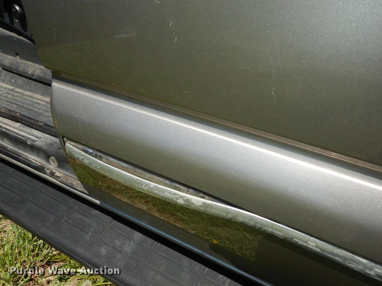 image for item DC0494 2001 Chevrolet Suburban K1500 SUV