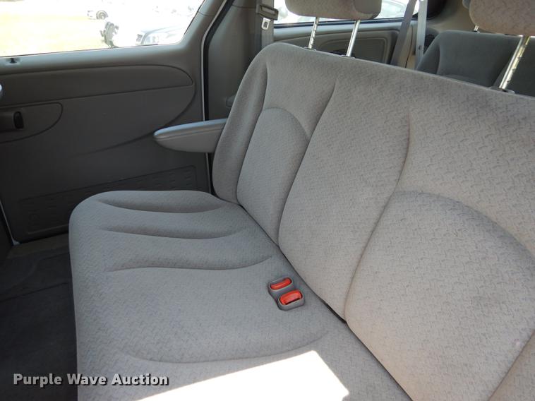 image for item DC0495 2002 Dodge Grand Caravan Sport van