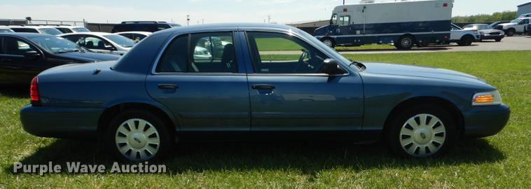 image for item DC0498 2010 Ford Crown Victoria Police Interceptor
