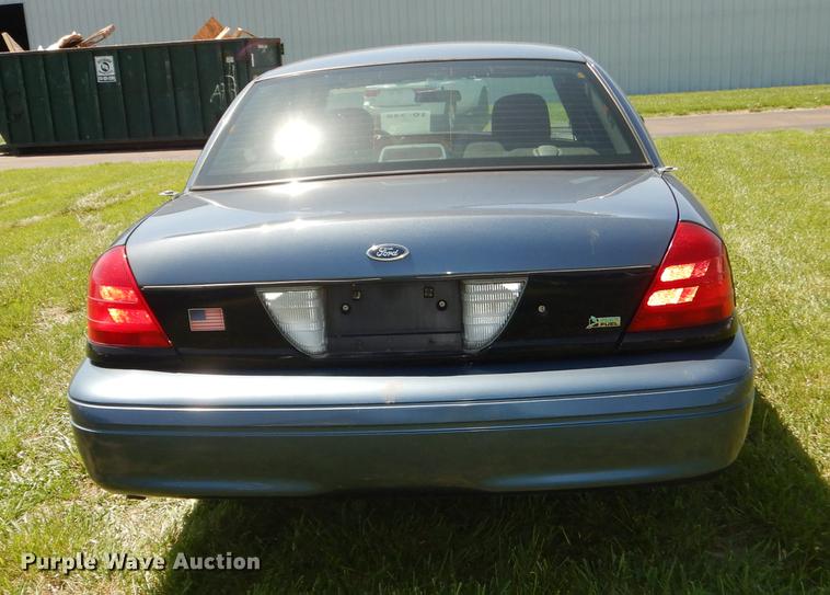 image for item DC0498 2010 Ford Crown Victoria Police Interceptor