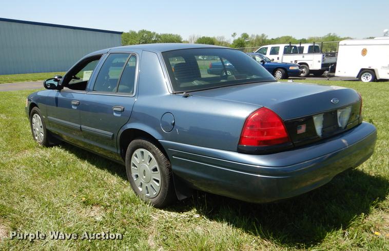 image for item DC0498 2010 Ford Crown Victoria Police Interceptor