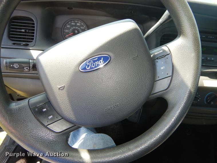 image for item DC0498 2010 Ford Crown Victoria Police Interceptor