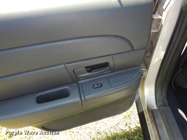 image for item DC0499 2005 Ford Crown Victoria Police Interceptor