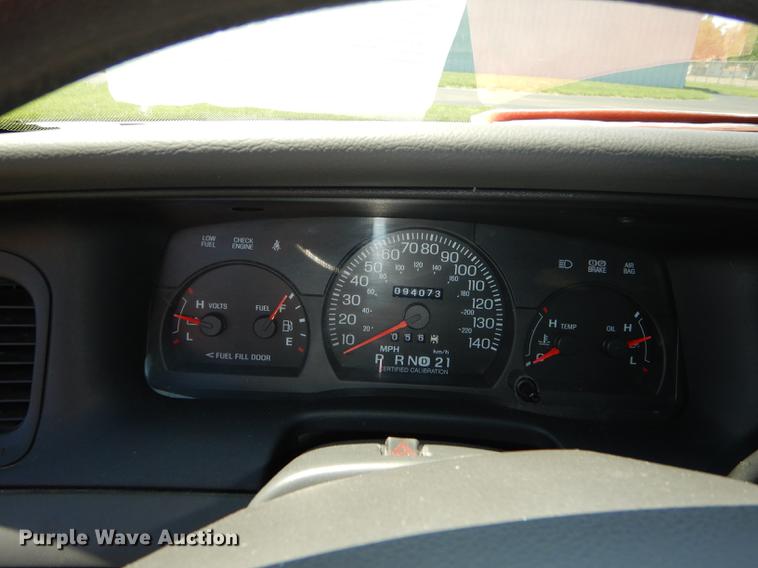 image for item DC0499 2005 Ford Crown Victoria Police Interceptor