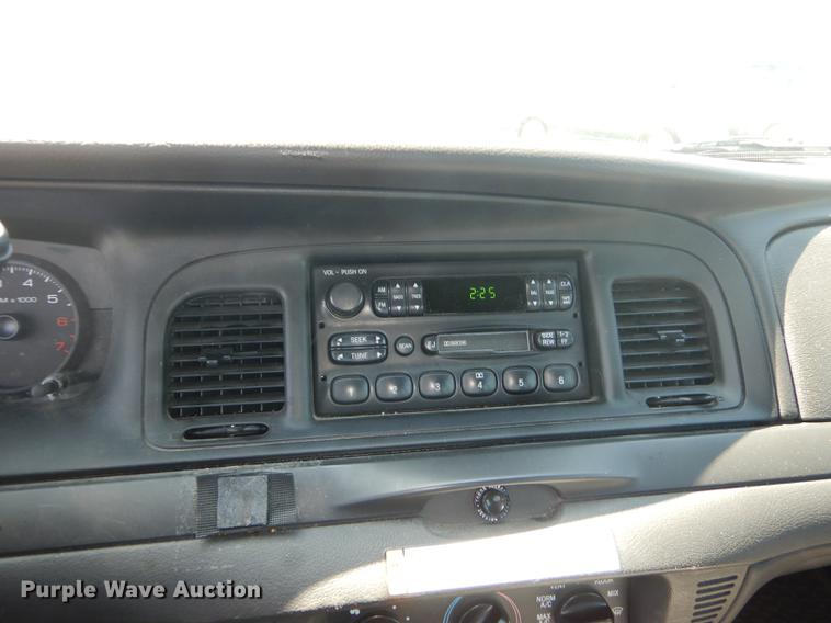 image for item DE1610 2006 Ford Crown Victoria Police Interceptor