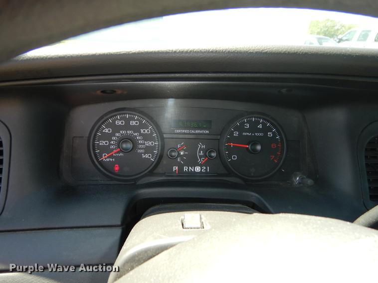 image for item DE1610 2006 Ford Crown Victoria Police Interceptor