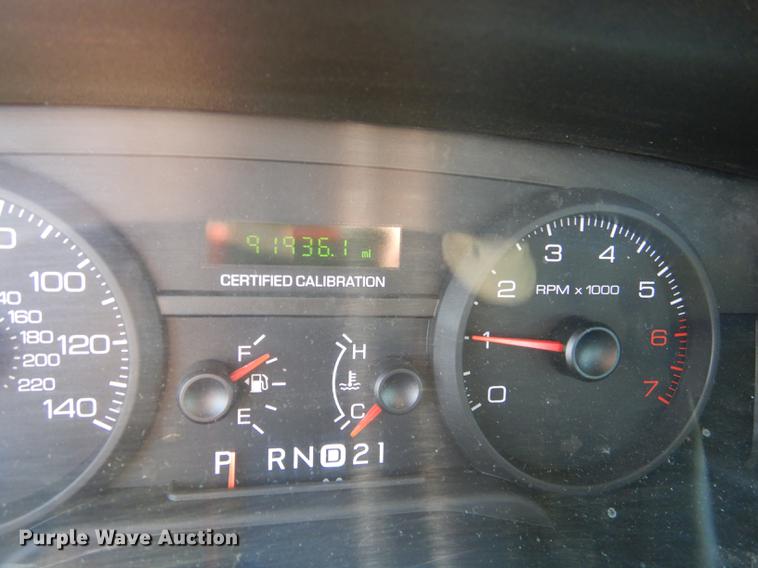 image for item DE1610 2006 Ford Crown Victoria Police Interceptor