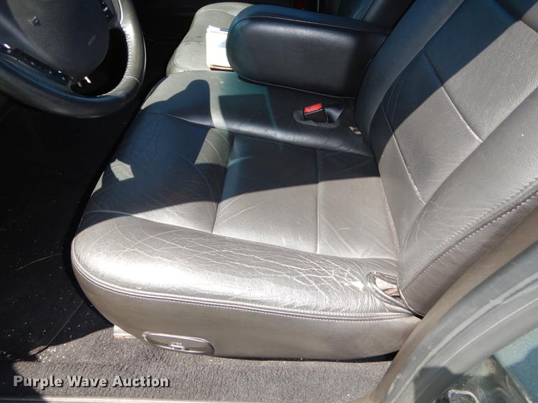 image for item DE1611 2006 Ford Crown Victoria