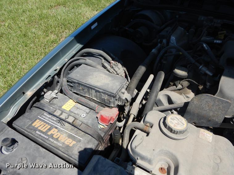 image for item DE1611 2006 Ford Crown Victoria