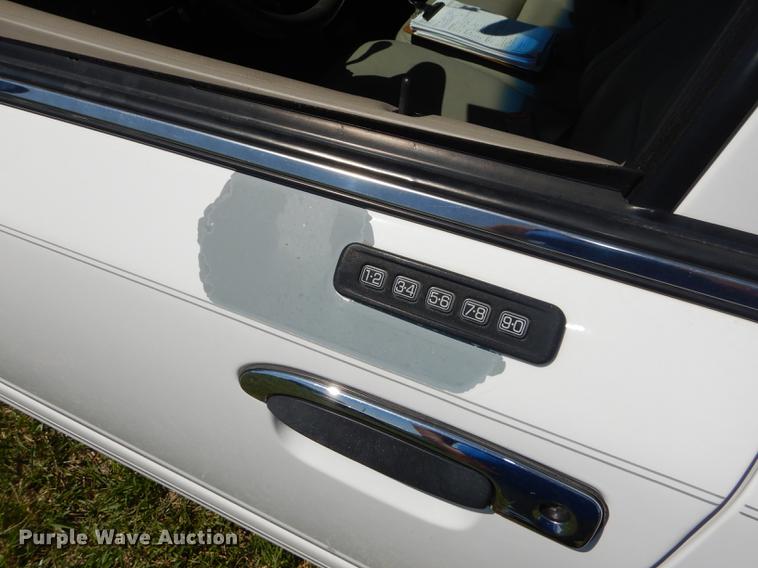 image for item DE1612 2006 Ford Crown Victoria