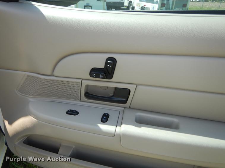 image for item DE1612 2006 Ford Crown Victoria