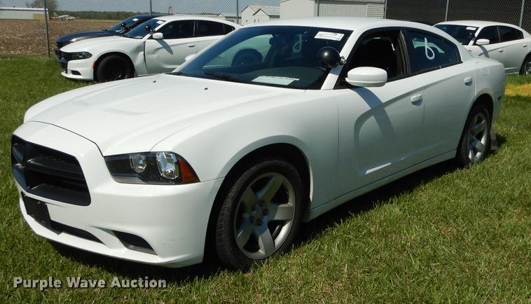 image for item DE1615 2013 Dodge Charger Police