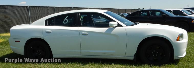 image for item DE1615 2013 Dodge Charger Police