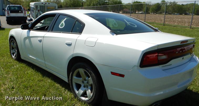image for item DE1615 2013 Dodge Charger Police