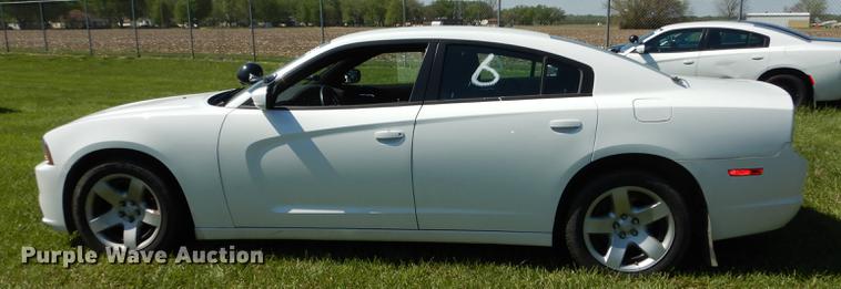 image for item DE1615 2013 Dodge Charger Police