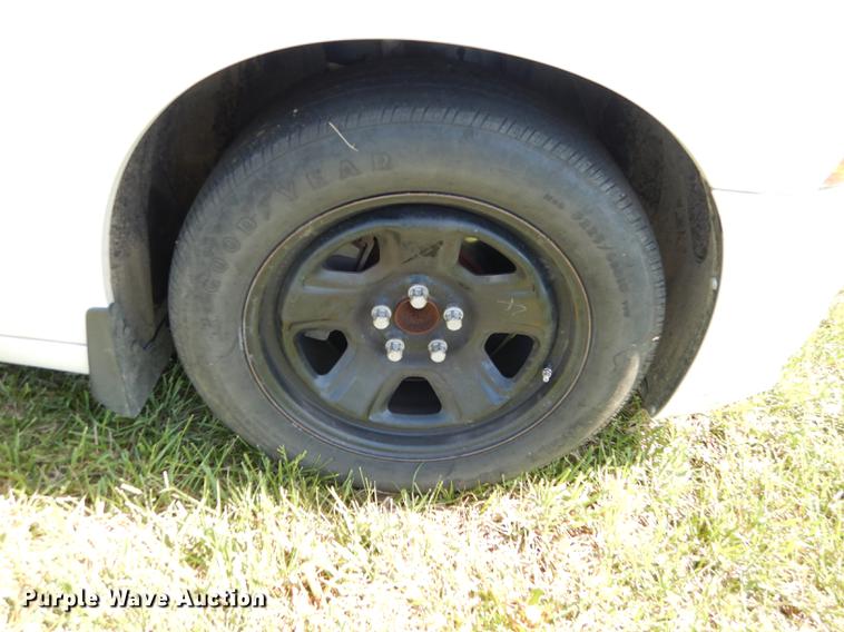 image for item DE1615 2013 Dodge Charger Police