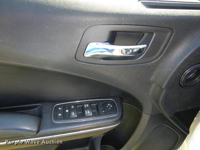 image for item DE1616 2011 Dodge Charger Police