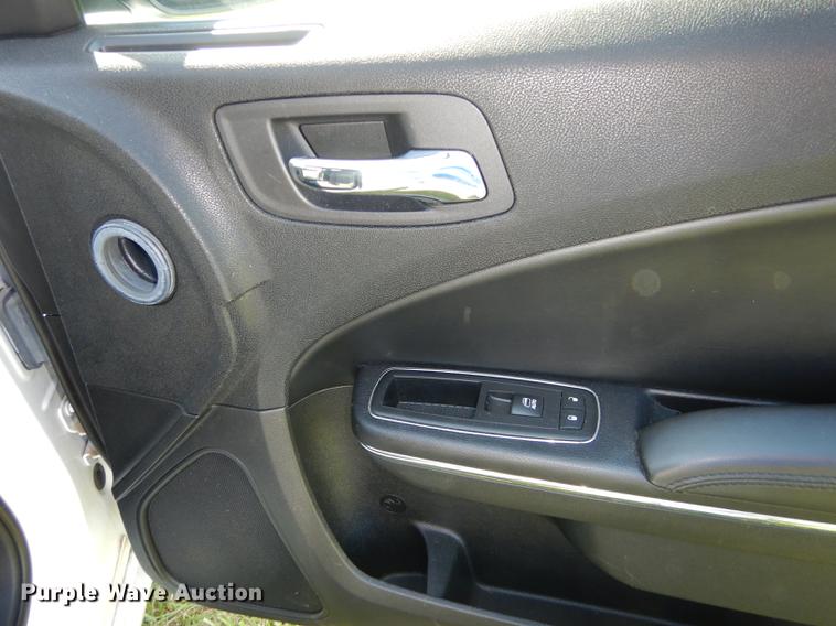 image for item DE1616 2011 Dodge Charger Police