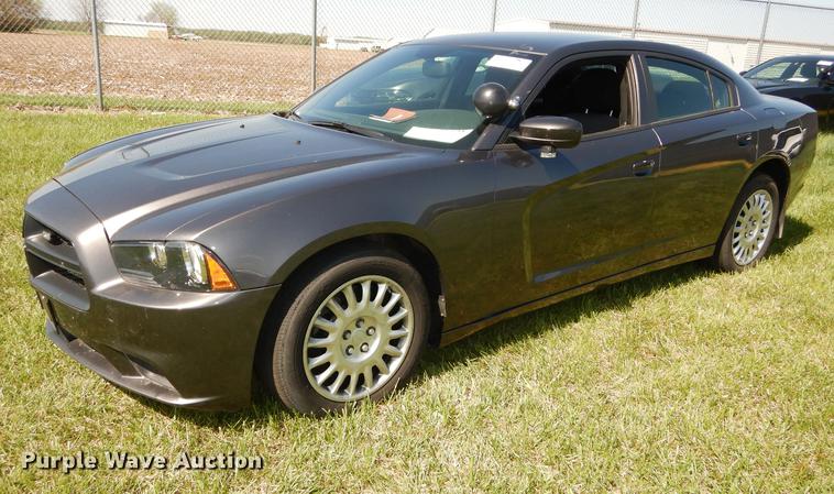 image for item DE1617 2014 Dodge Charger Police