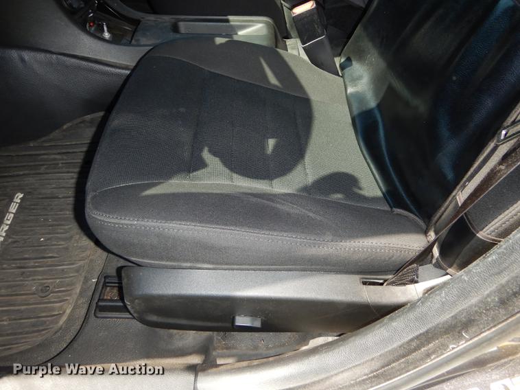 image for item DE1617 2014 Dodge Charger Police