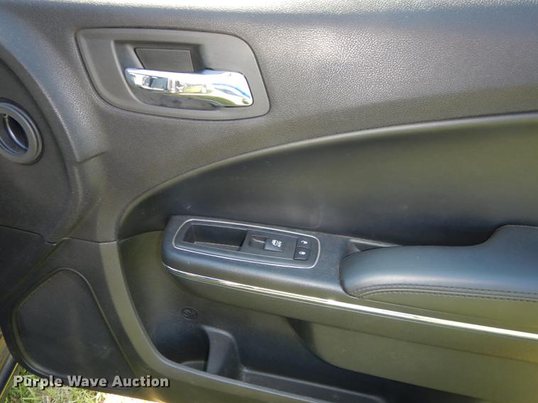 image for item DE1617 2014 Dodge Charger Police