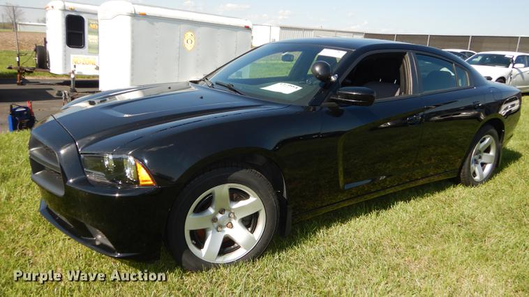 image for item DE1618 2013 Dodge Charger Police