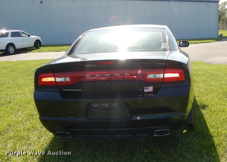 image for item DE1618 2013 Dodge Charger Police