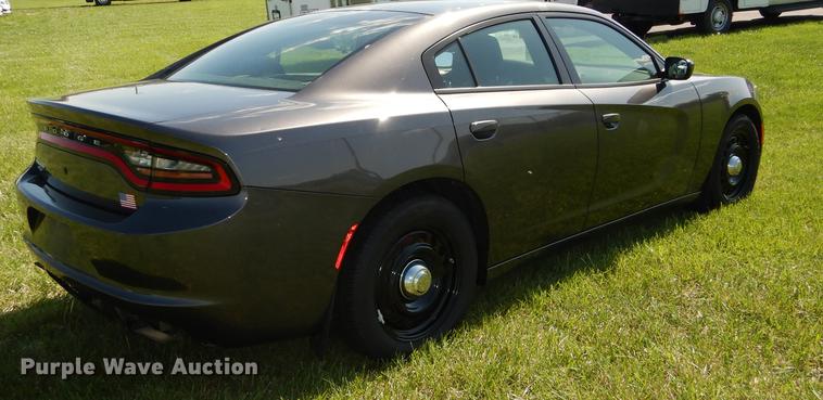 image for item DE1619 2016 Dodge Charger Police