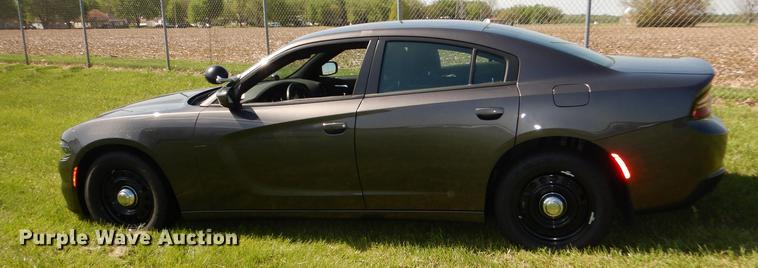 image for item DE1619 2016 Dodge Charger Police