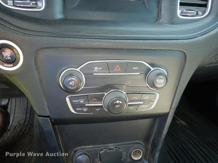 image for item DE1619 2016 Dodge Charger Police