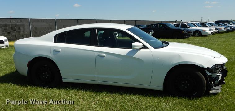 image for item DE1620 2016 Dodge Charger Police