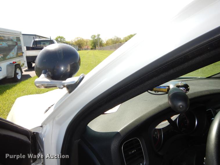 image for item DE1620 2016 Dodge Charger Police