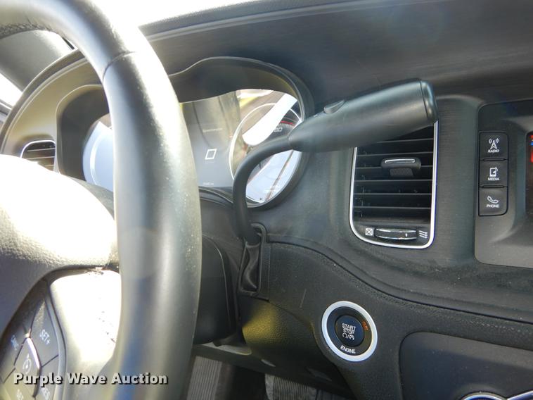 image for item DE1620 2016 Dodge Charger Police