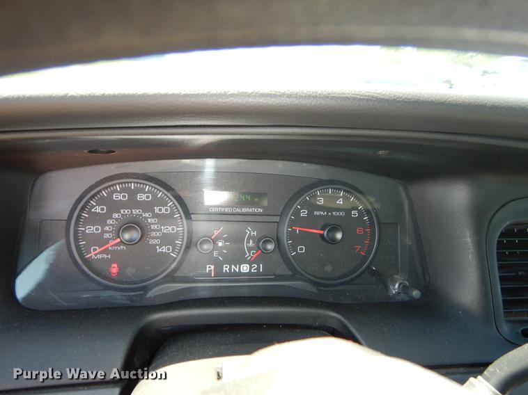 image for item DE1621 2010 Ford Crown Victoria Police Interceptor