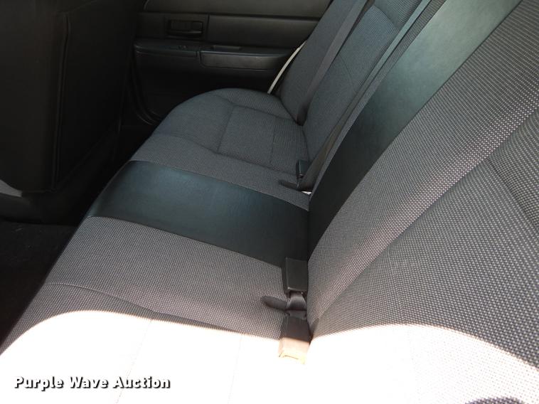 image for item DE1622 2006 Ford Crown Victoria Police Interceptor