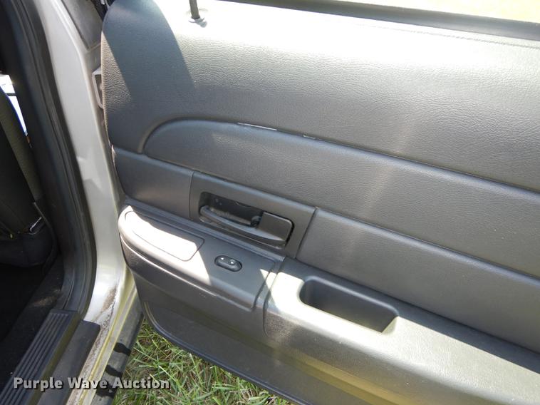 image for item DE1622 2006 Ford Crown Victoria Police Interceptor