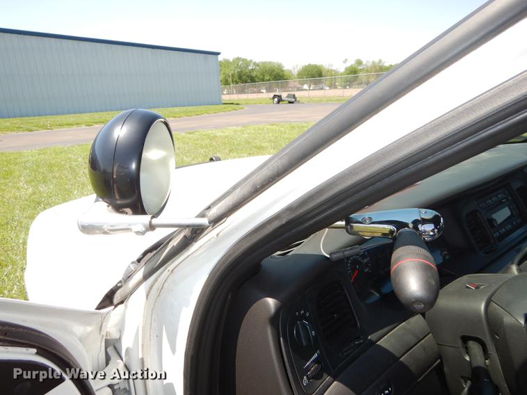 image for item DE1623 2010 Ford Crown Victoria Police Interceptor