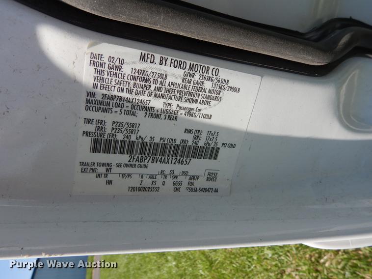 image for item DE1623 2010 Ford Crown Victoria Police Interceptor