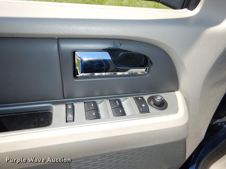 image for item DE1626 2008 Ford Expedition SUV