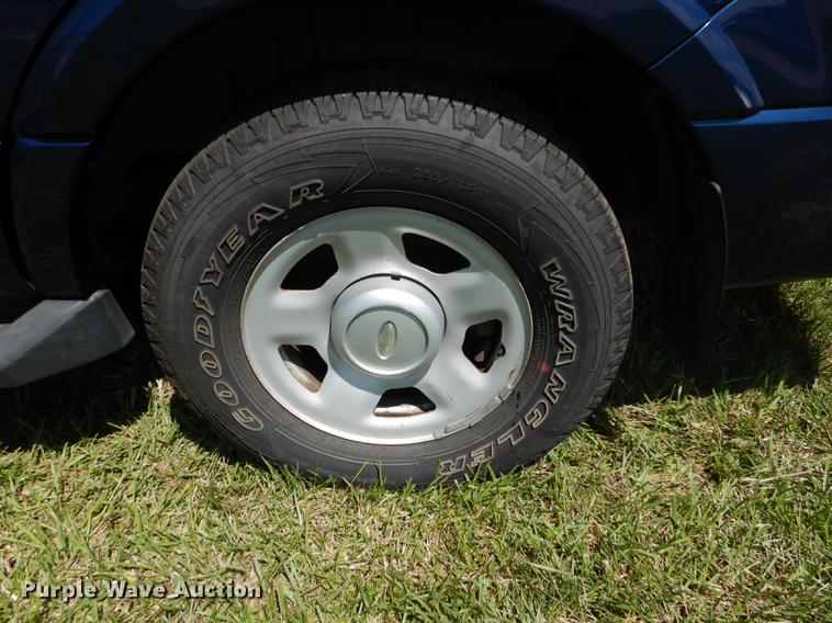 image for item DE1626 2008 Ford Expedition SUV